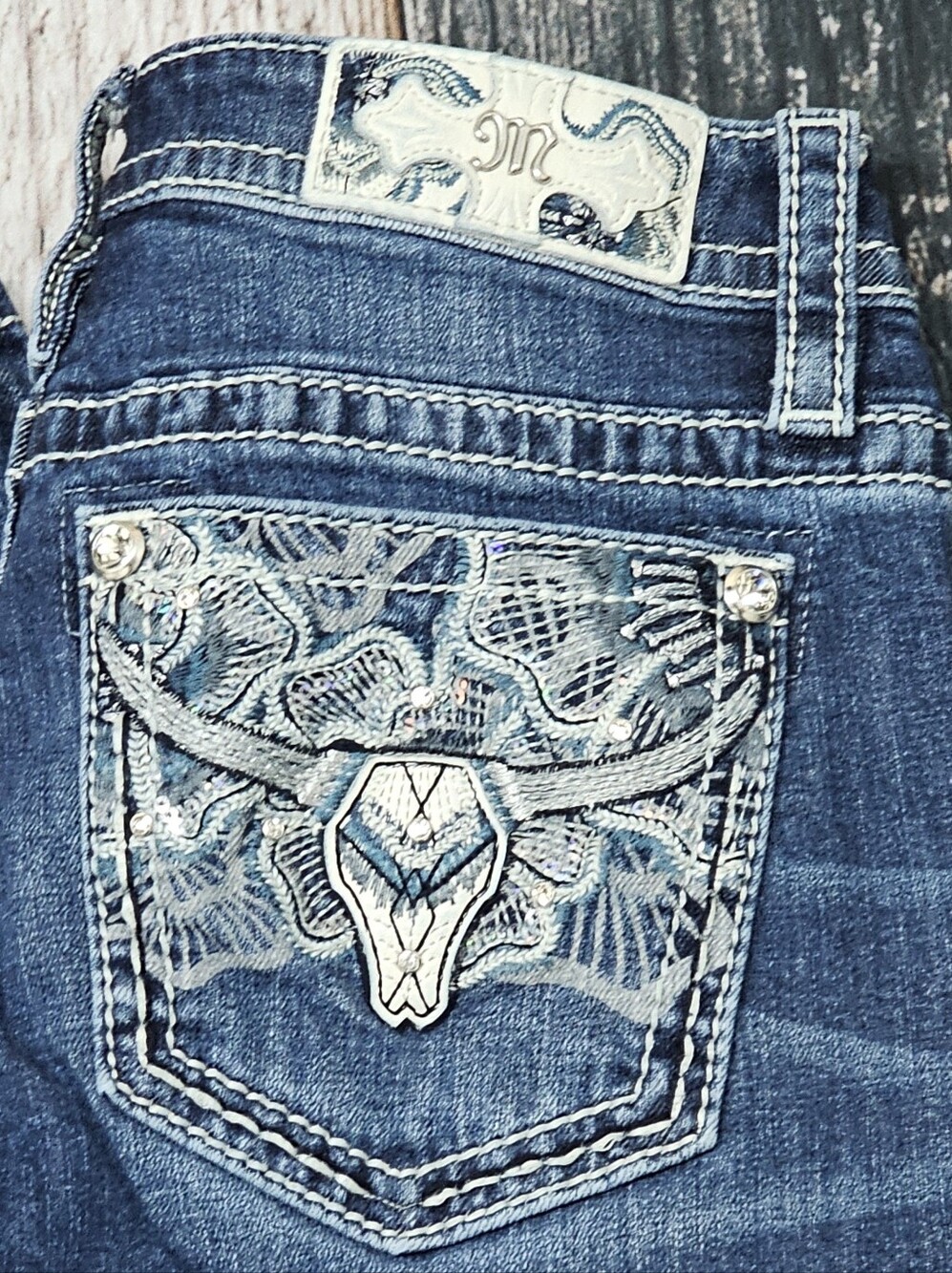 Miss Me Mid-Rise Boot Y2K Jeans Embellished Longhorn Pockets Western Size 28 - Picture 2 of 12